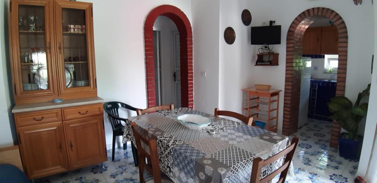 Villetta Dei Limoni Vulcano  Bagian luar foto